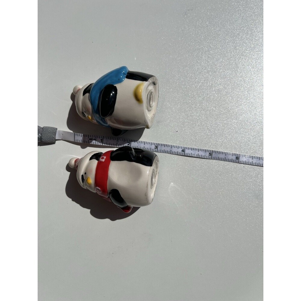 Holiday Ceramic Penguins Salt & Pepper Shakers - Picture 4 of 5